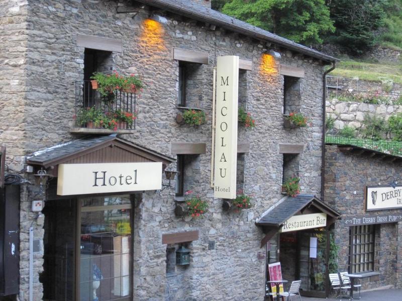 Hotel Micolau 아린잘 외부 사진